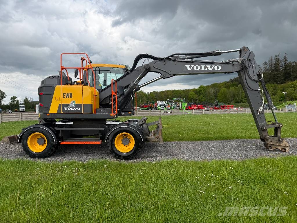 Volvo EWR 130 E حفارات