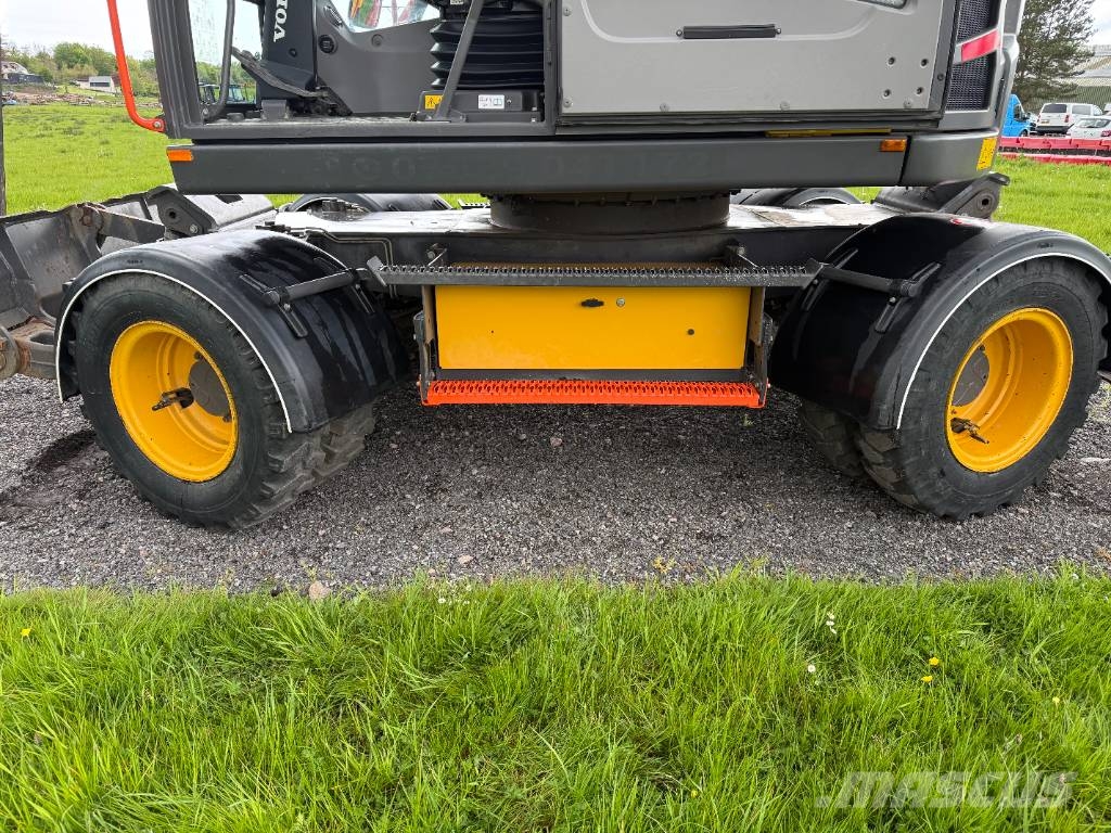 Volvo EWR 130 E حفارات