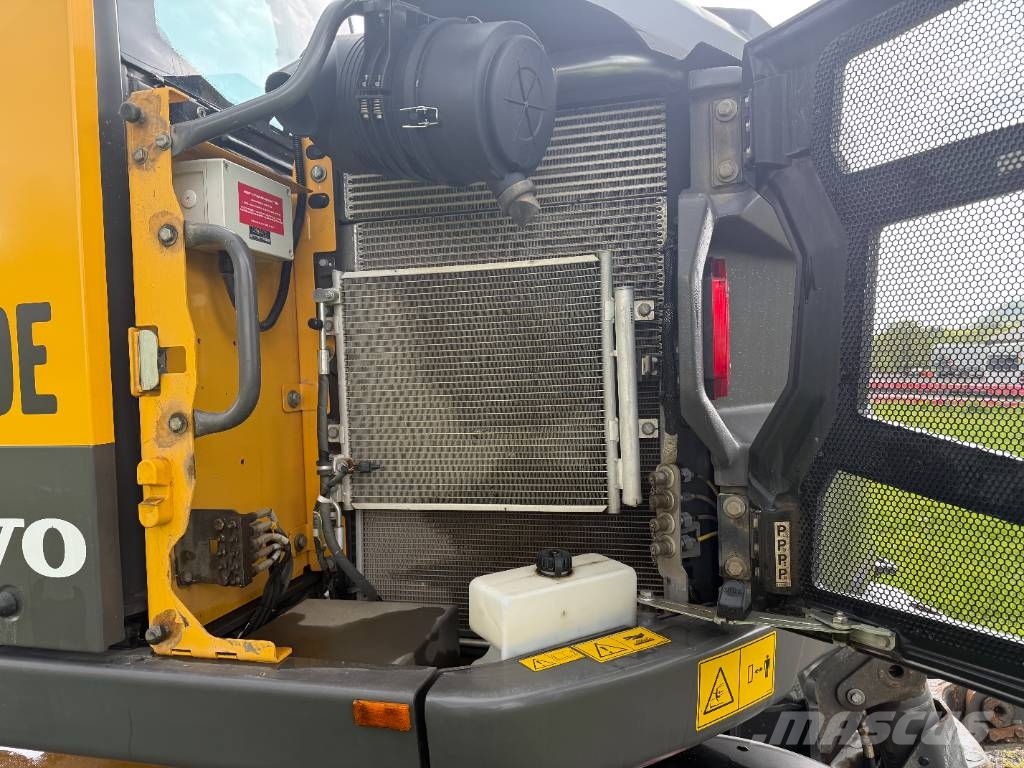 Volvo EWR 130 E حفارات