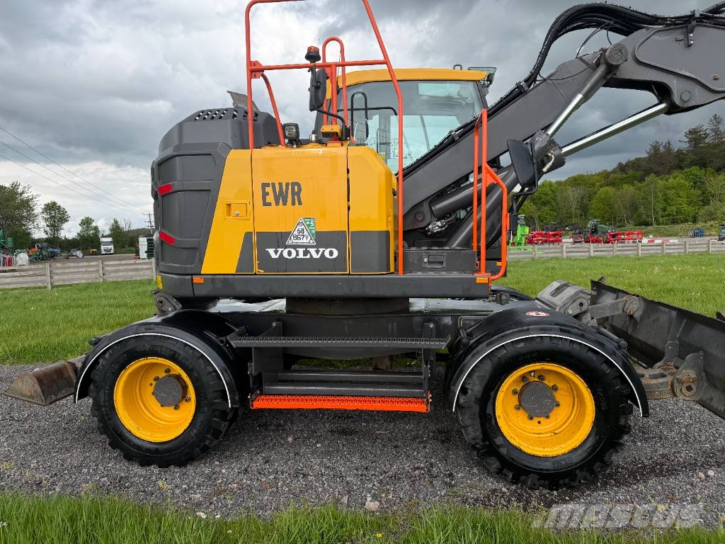Volvo EWR 130 E حفارات