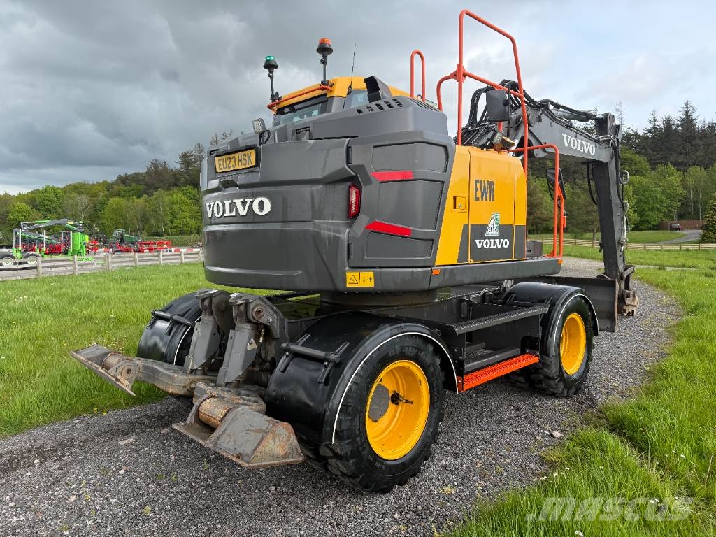Volvo EWR 130 E حفارات