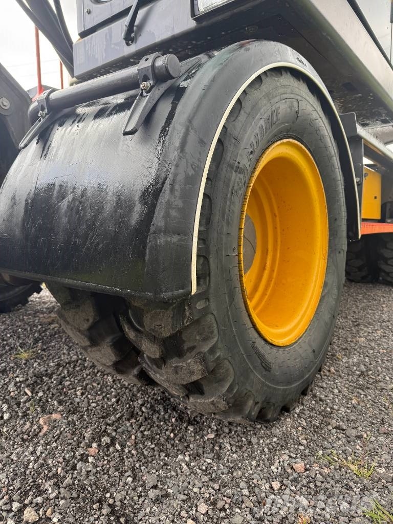 Volvo EWR 130 E حفارات