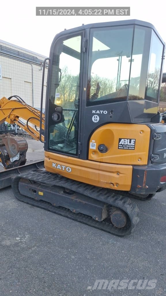 Kato HD35N4 Mini ekskavatörler, 7 tona dek