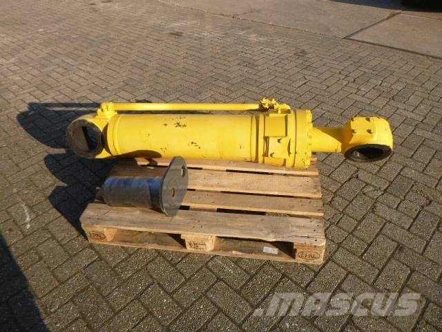 Komatsu WA600 Hidraulika