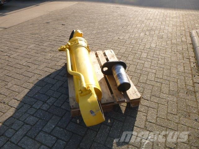 Komatsu WA600 Hidraulika