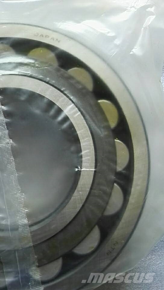 Komatsu PC220-8 swing bearing 206-26-73150 Hidráulicos