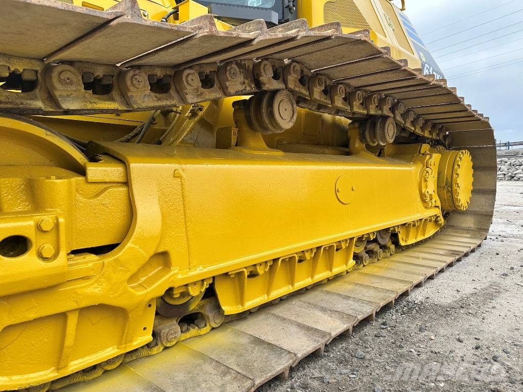 Komatsu D 61 PXI-23 lánctalpas dózerek