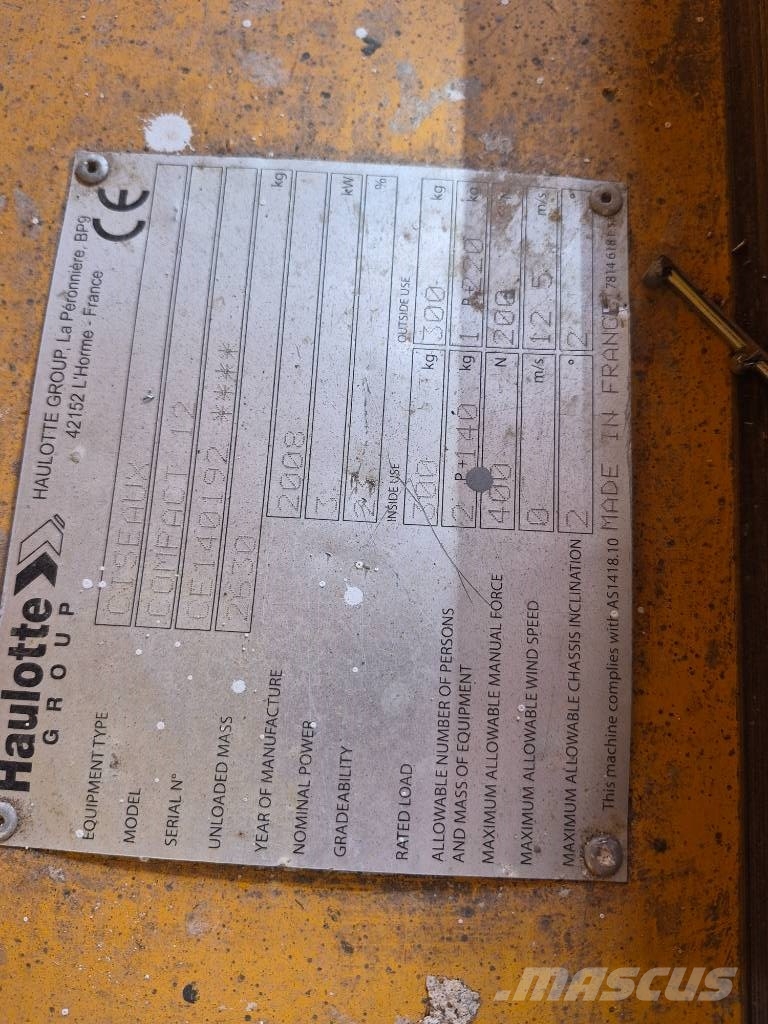 Haulotte Compact 12 Škarjaste dvižne ploščadi