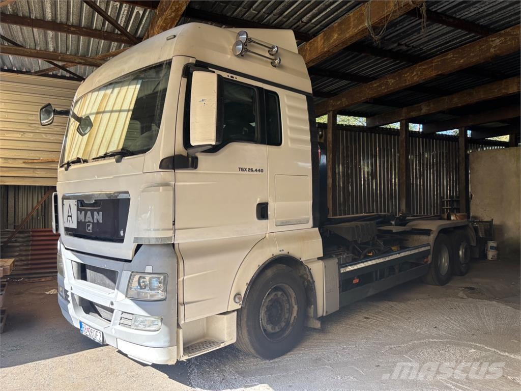 MAN TGX 26.440 6X2.2BL Шасі з кабіною