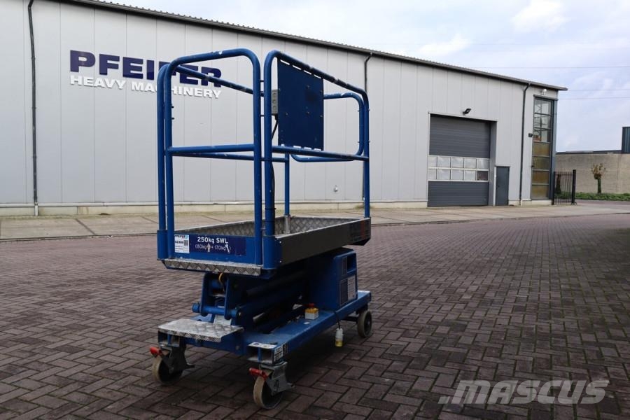JLG Power Tower Electric, 5.10m Working Height, 250kg Articulated boom lifts