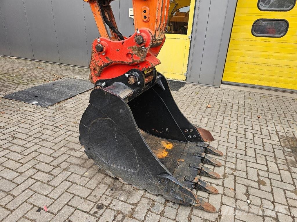 Doosan DX140LCR ** New undercarriage** Gravemaskiner på larvebånd