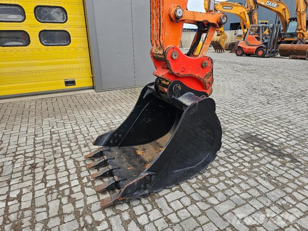 Doosan DX140LCR ** New undercarriage** Koparki gąsienicowe