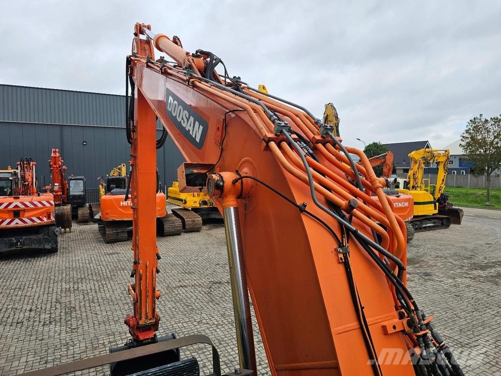 Doosan DX140LCR ** New undercarriage** Koparki gąsienicowe