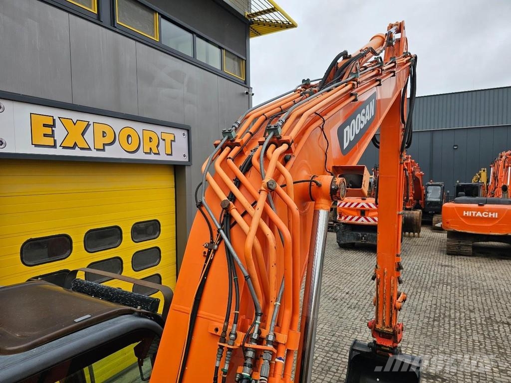 Doosan DX140LCR ** New undercarriage** Koparki gąsienicowe
