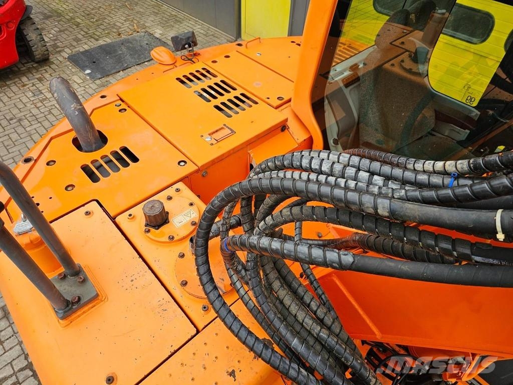 Doosan DX140LCR ** New undercarriage** Gravemaskiner på larvebånd