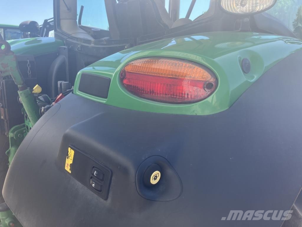 John Deere 6125R Traktorer