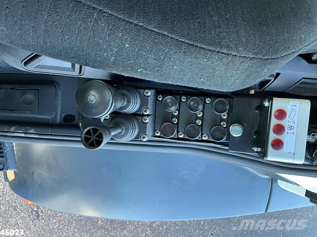 Mercedes-Benz Actros 2643 VDL 21 Ton haakarmsysteem Камиони с кран с кука