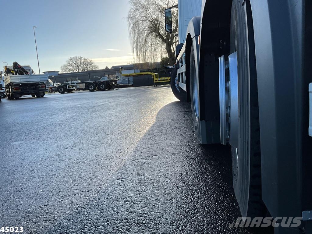 Mercedes-Benz Actros 2643 VDL 21 Ton haakarmsysteem Камиони с кран с кука