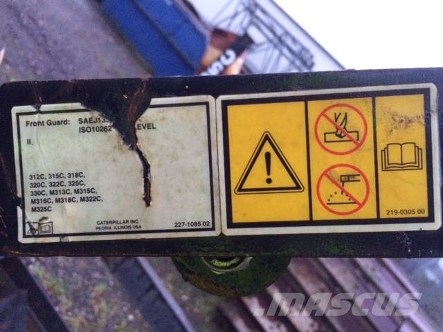 CAT (411) 2271085 Schutzgitter / front guard Muud osad