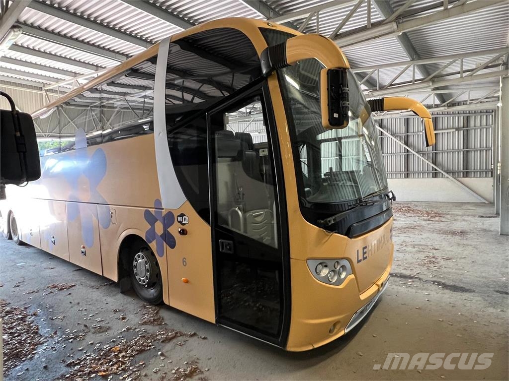 Scania OMNIEXPRESS المركبة