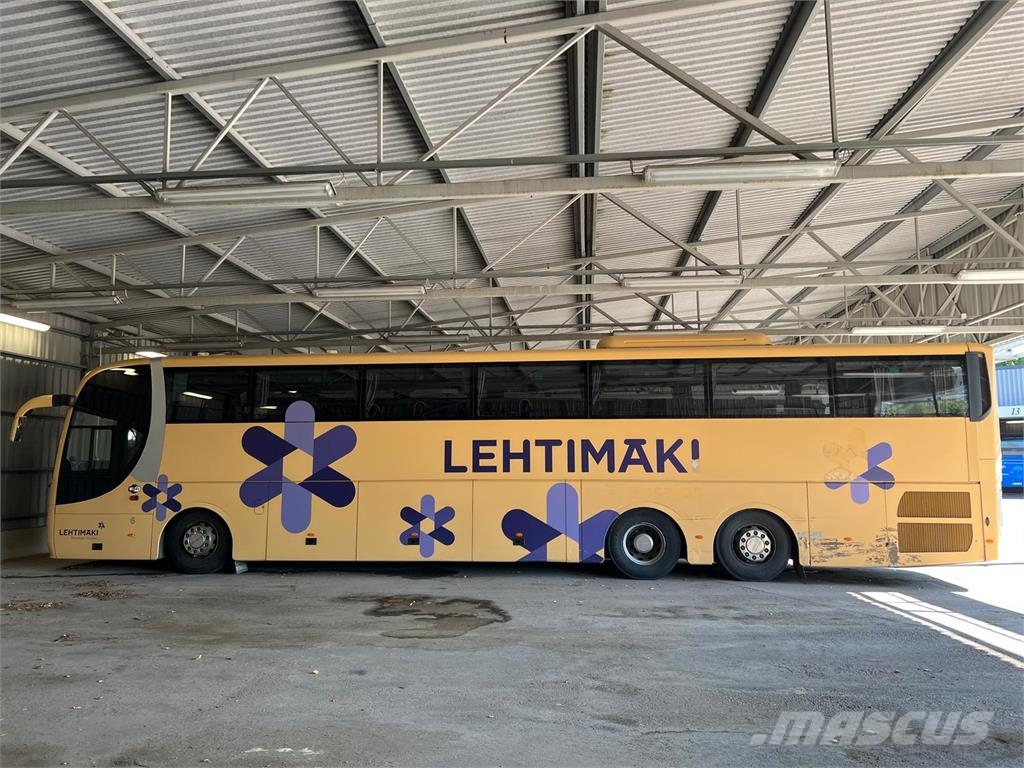 Scania OMNIEXPRESS المركبة