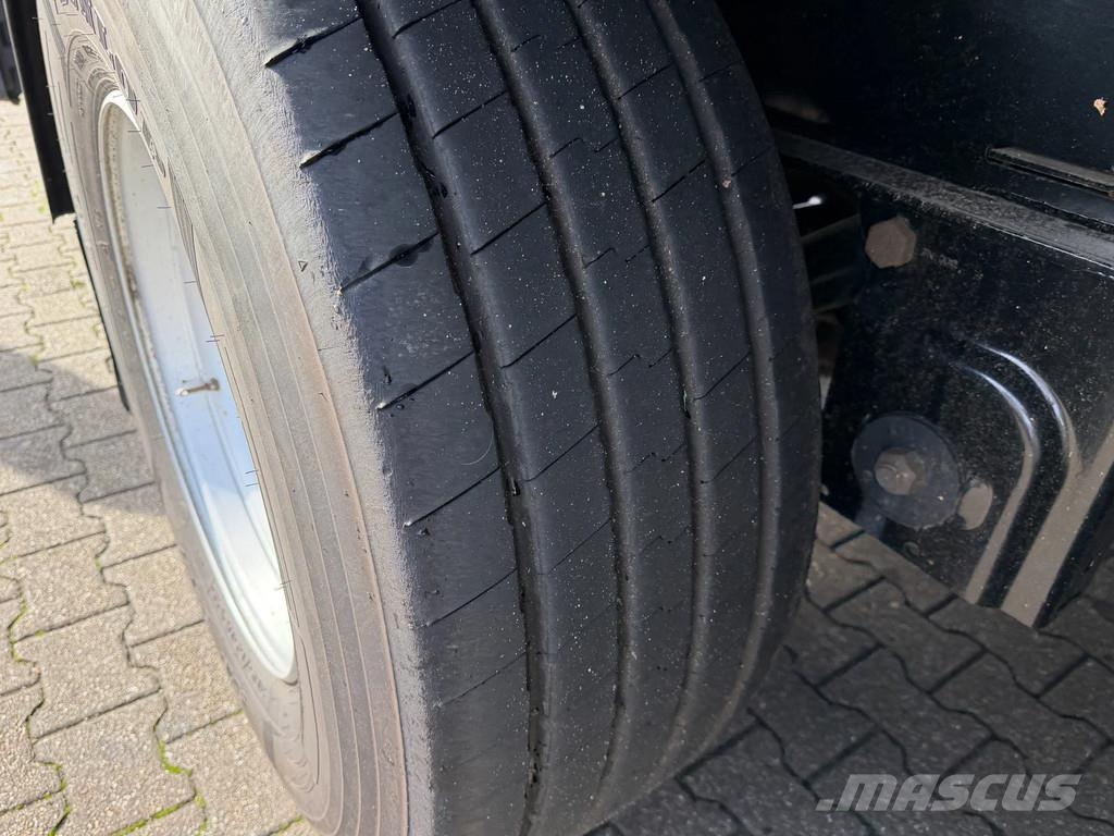 Kögel Schufzeil -dak / Lift-As / APK 03-2027 Tentpoolhaagised