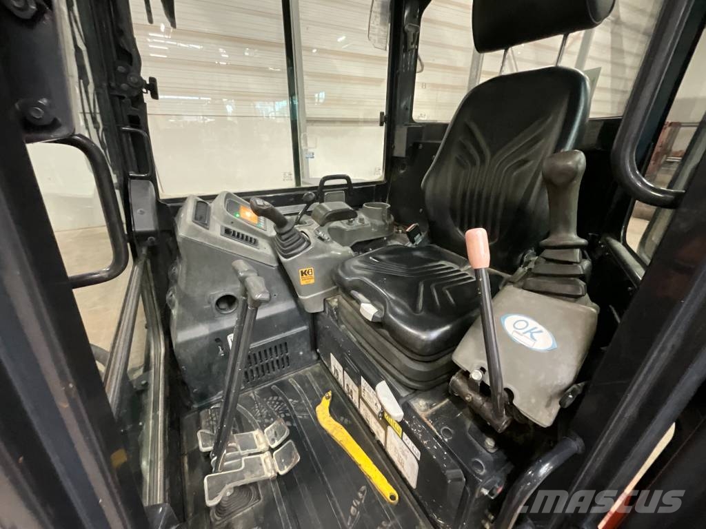 Yanmar Vio 57-6 A حفارات صغيرة أقل من 7 طن (حفارات صغيرة)