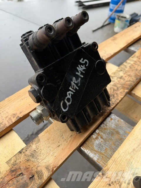 Terex Pegson HYDRO-CONTROL 4 HYDRAULIC VALVE BLOCK Mobilní drtiče