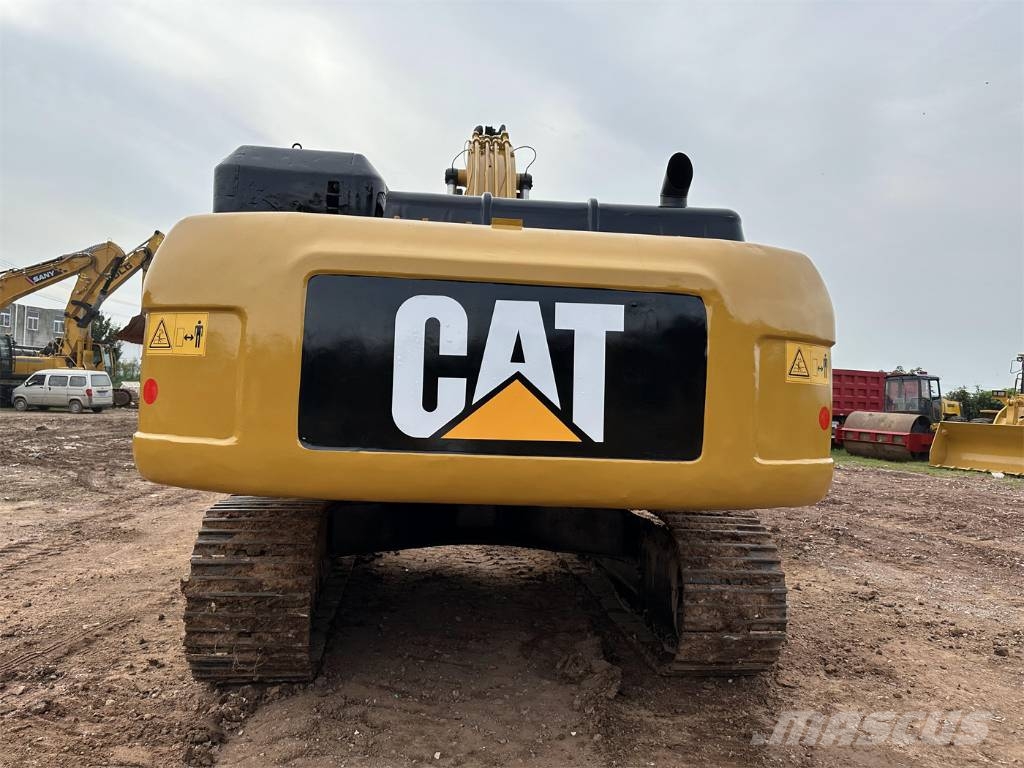 CAT 330D 330DL Lánctalpas kotrók