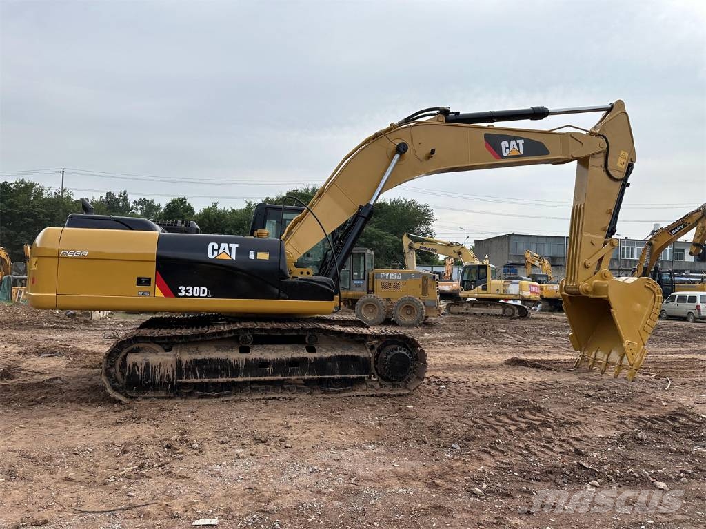 CAT 330D 330DL Lánctalpas kotrók