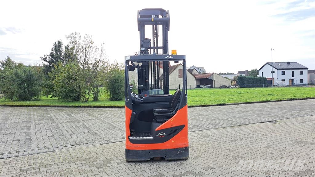 Linde R14 Viljuškari sa pomičnim stupom