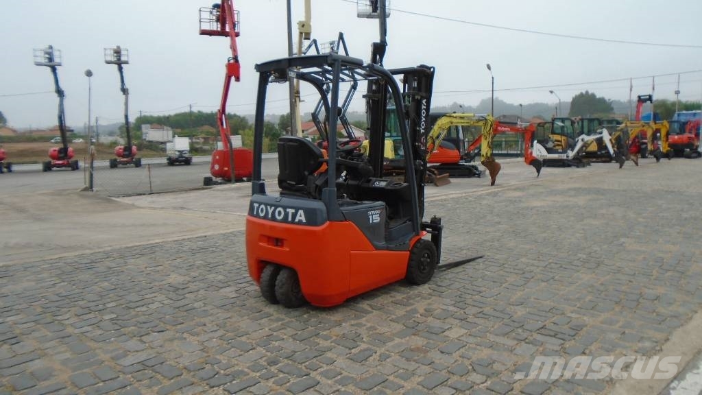 Toyota 8 FB E 15 Ηλεκτρικά περονοφόρα ανυψωτικά κλαρκ
