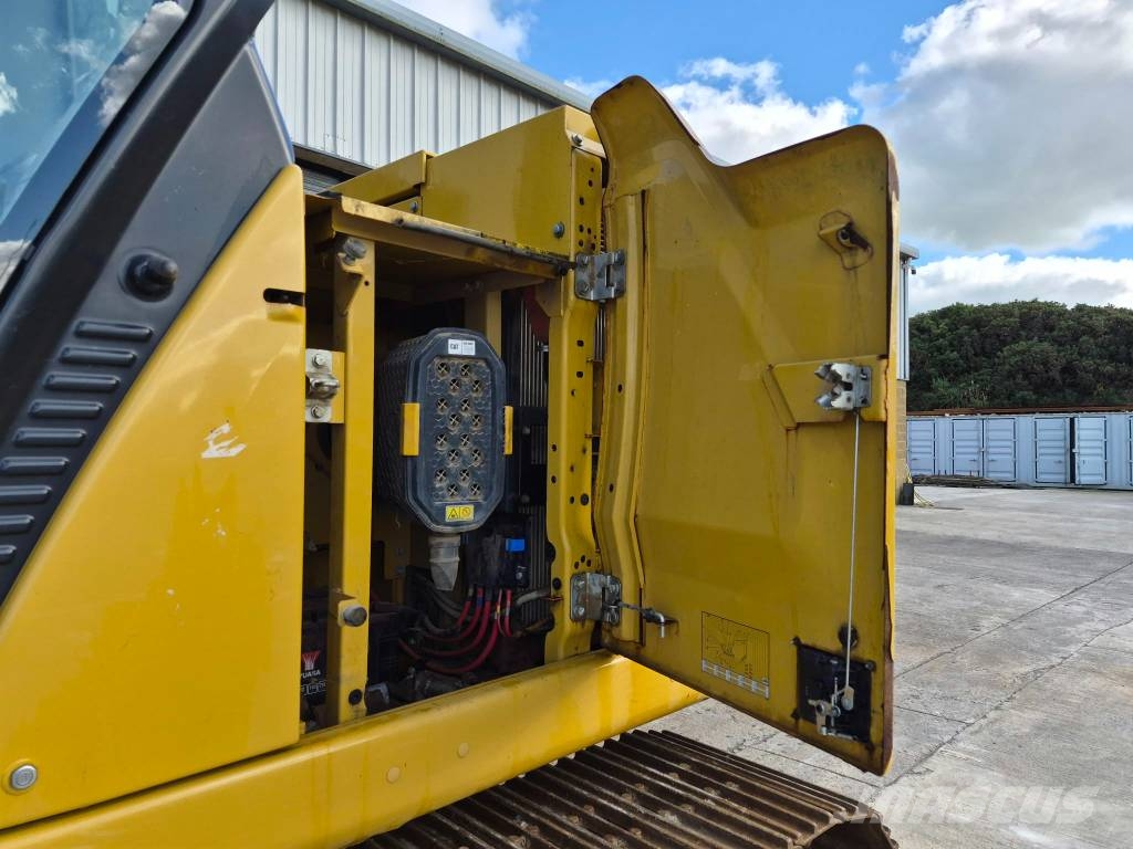CAT 320 GC Bageri guseničari