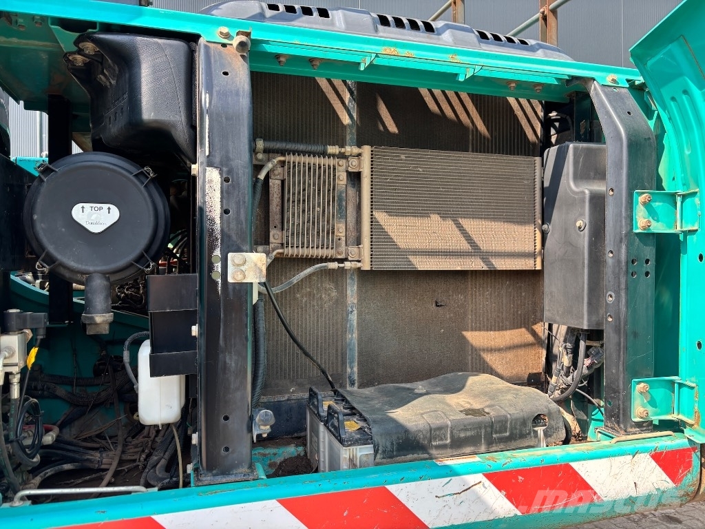 Kobelco SK 210 LC-9 - SK210 - SK 210 Bageri guseničari
