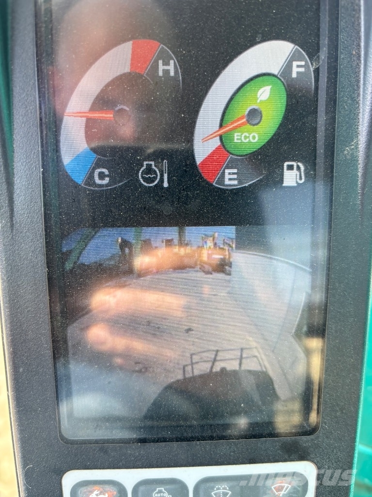 Kobelco SK 210 LC-9 - SK210 - SK 210 Bageri guseničari