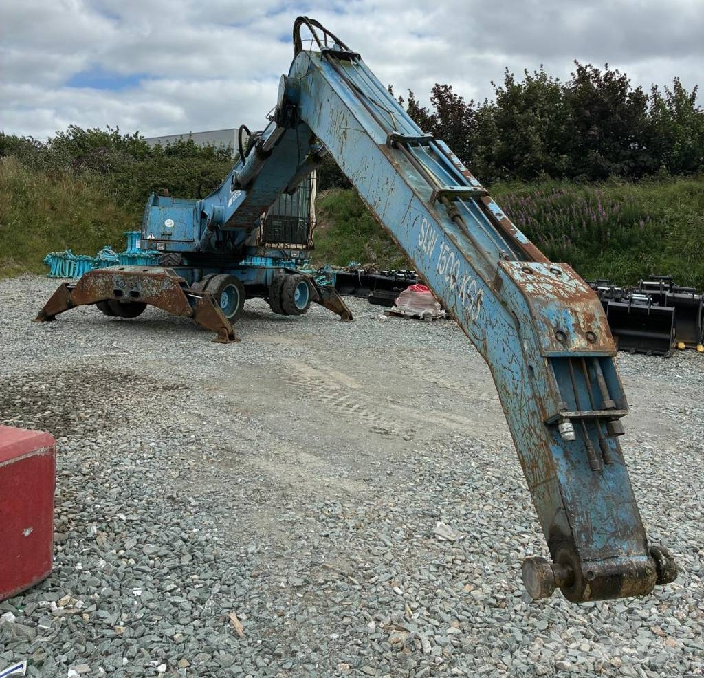 Fuchs MHL 340 Materialumschlag