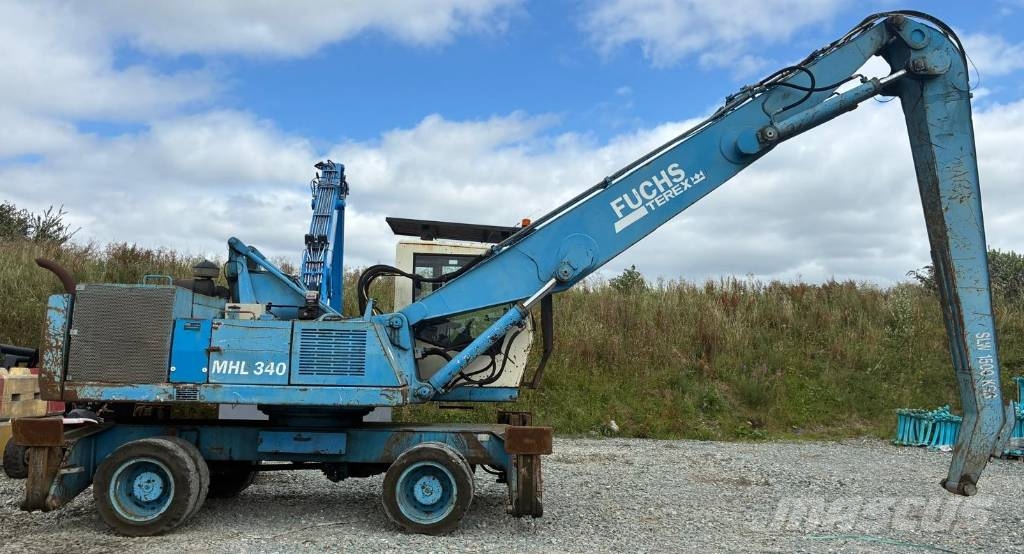 Fuchs MHL 340 Materialumschlag