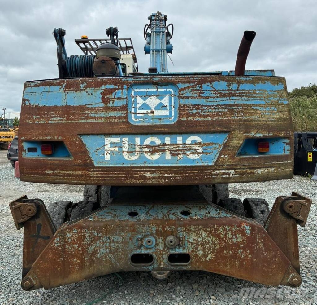 Fuchs MHL 340 Materialumschlag