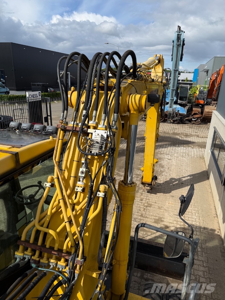 Komatsu PW 220-7 - PW 220 - PW 200 - PW 180 Wielgraafmachines