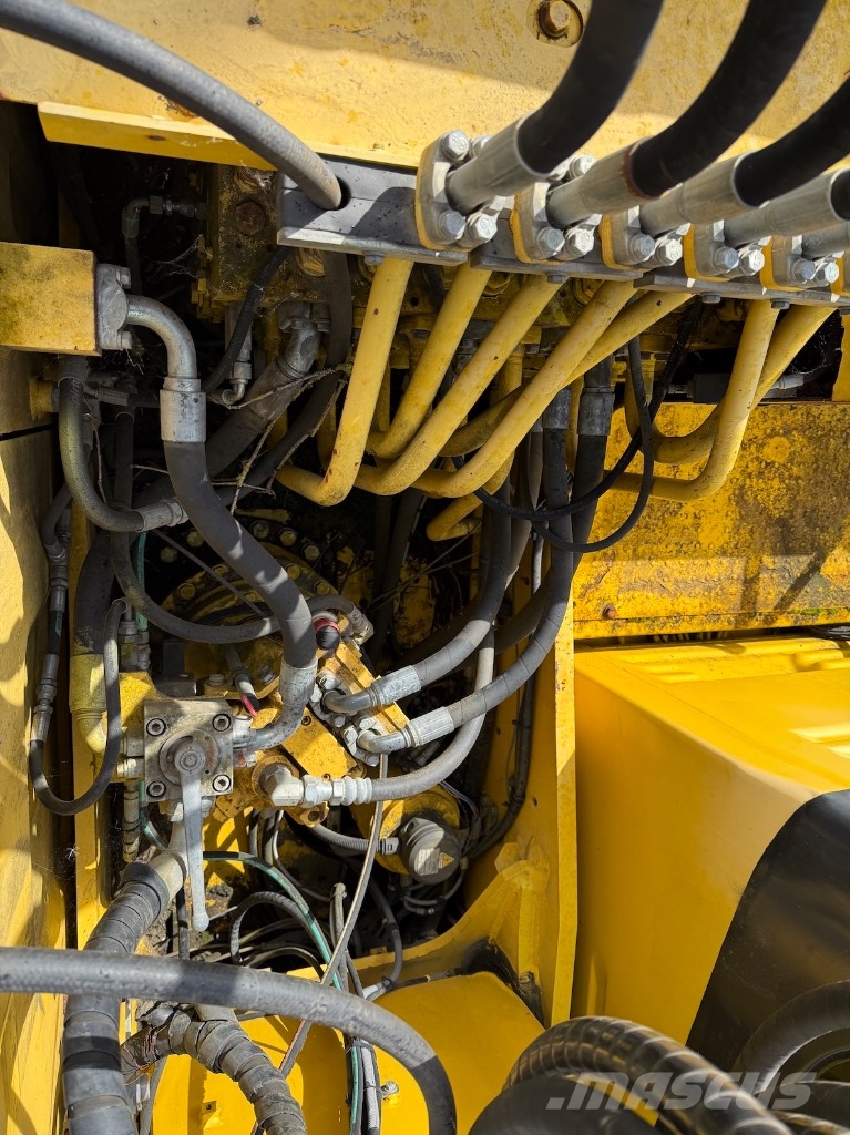 Komatsu PW 220-7 - PW 220 - PW 200 - PW 180 Wielgraafmachines