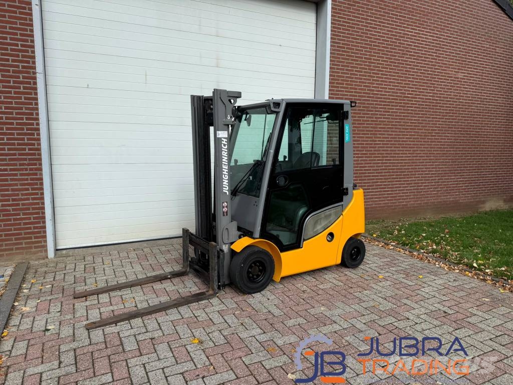 Jungheinrich DFG316S Diesel heftrucks