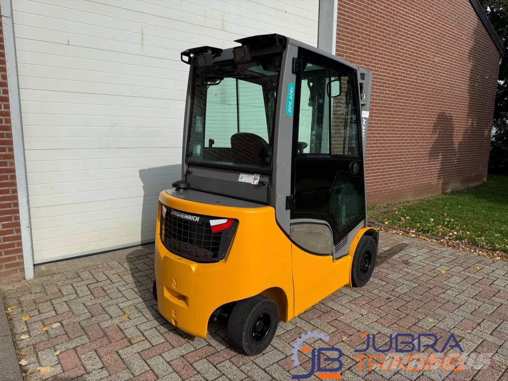 Jungheinrich DFG316S Diesel heftrucks