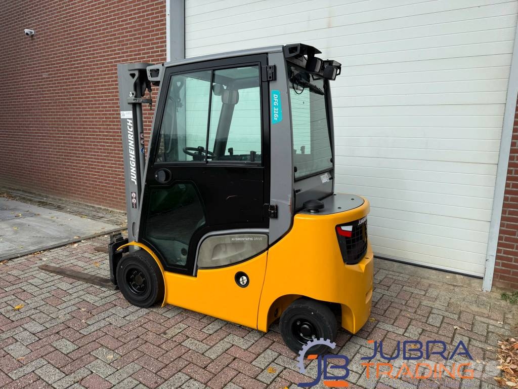 Jungheinrich DFG316S Diesel heftrucks