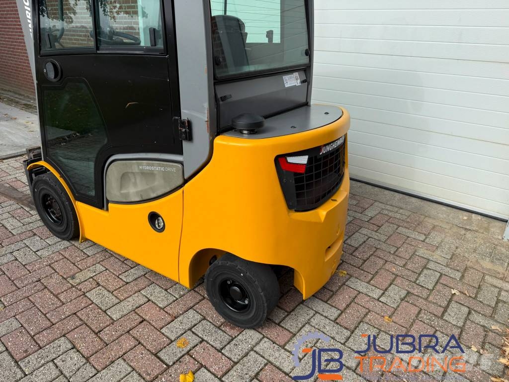 Jungheinrich DFG316S Diesel heftrucks