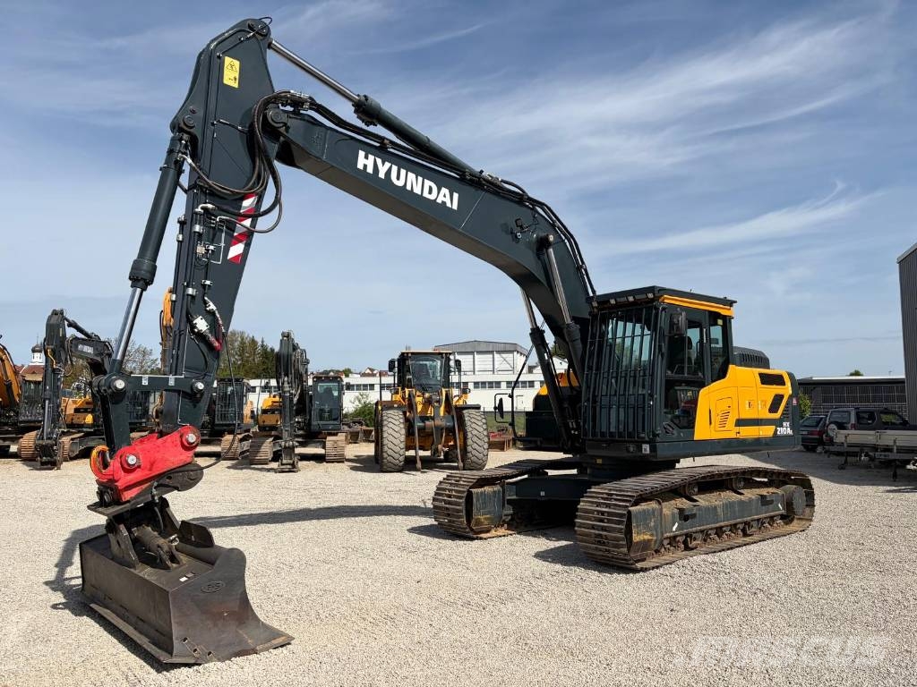 Hyundai HX 210 AL حفارات زحافة