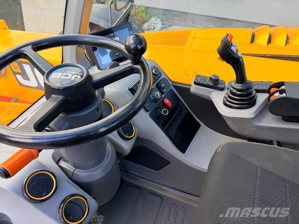 JCB 560-80 AGRI PRO Телескопические погрузчики
