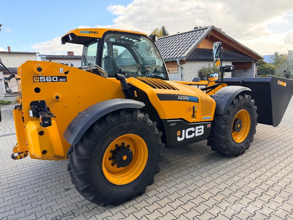 JCB 560-80 AGRI PRO Телескопические погрузчики
