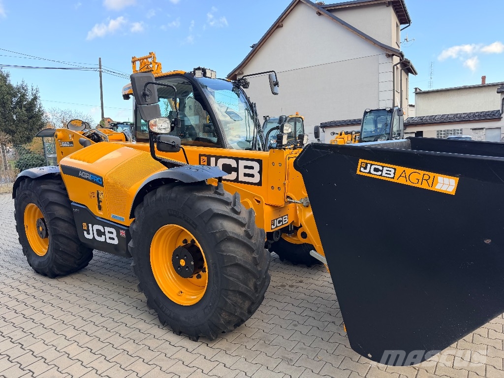 JCB 560-80 AGRI PRO Телескопические погрузчики