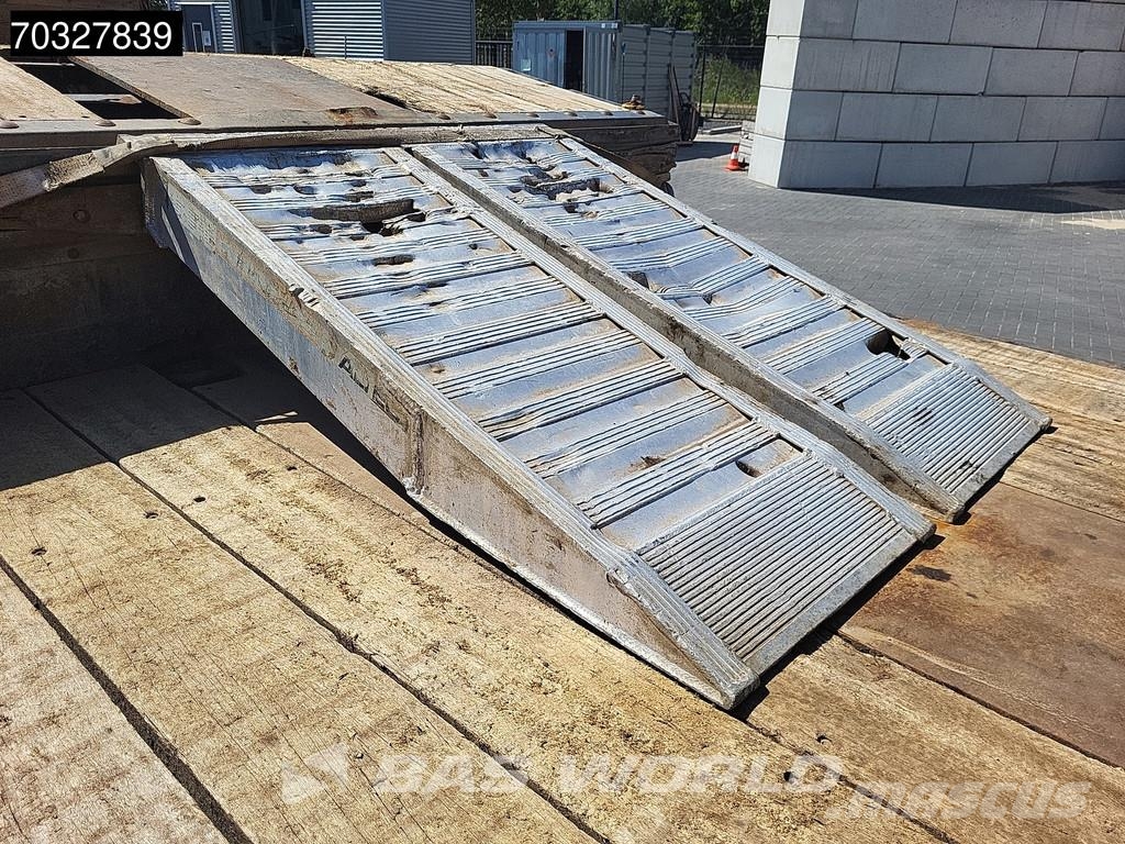Faymonville MAX 100 Steering Axle Ramps نصف مقطورة مسطحة منخفضة