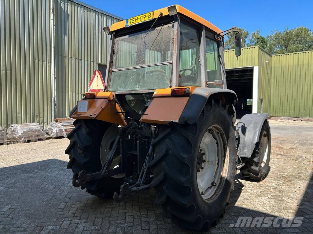 Renault Temis 550X Traktoren